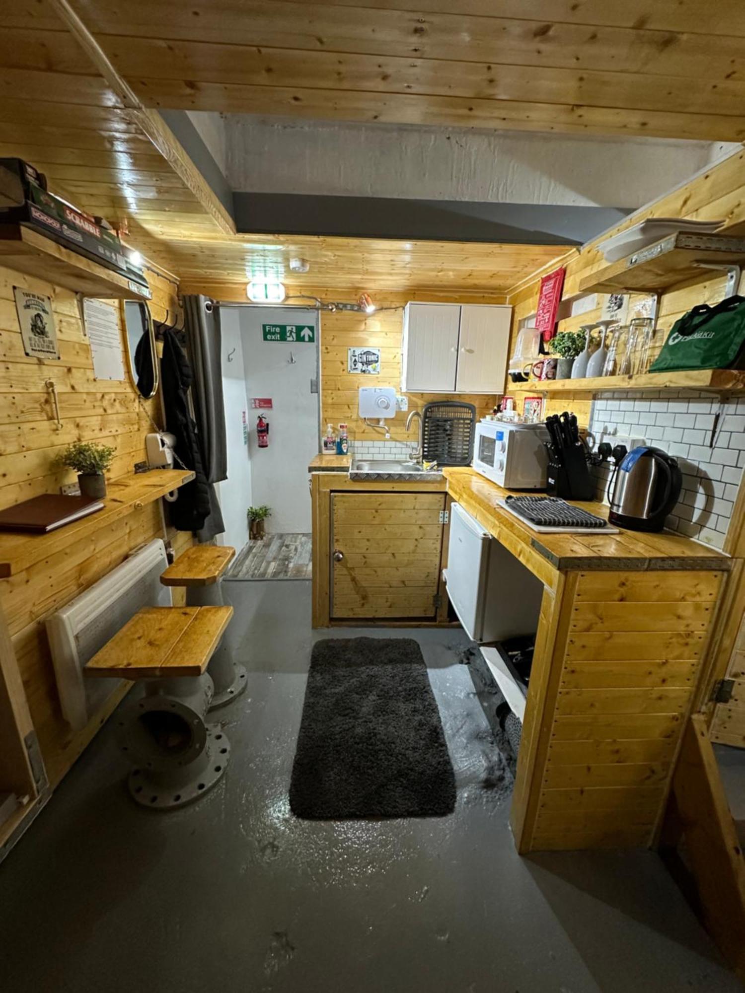 The Old Water Pumping Station Quirky Underground Hobbit House Apartment Penzance Exterior photo