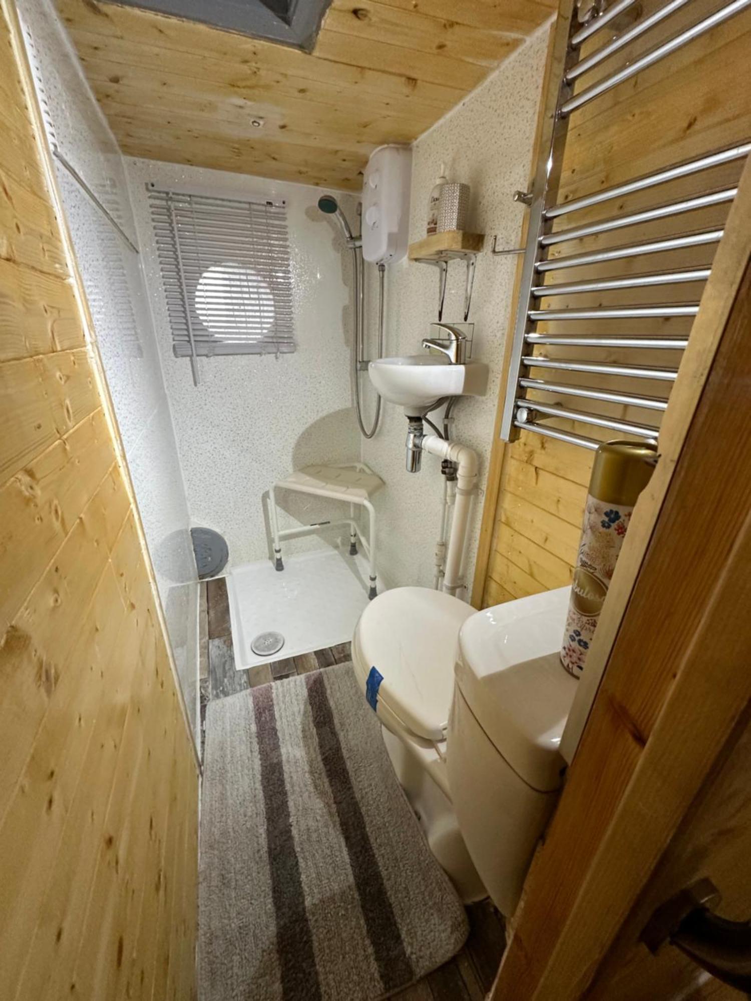 The Old Water Pumping Station Quirky Underground Hobbit House Apartment Penzance Exterior photo